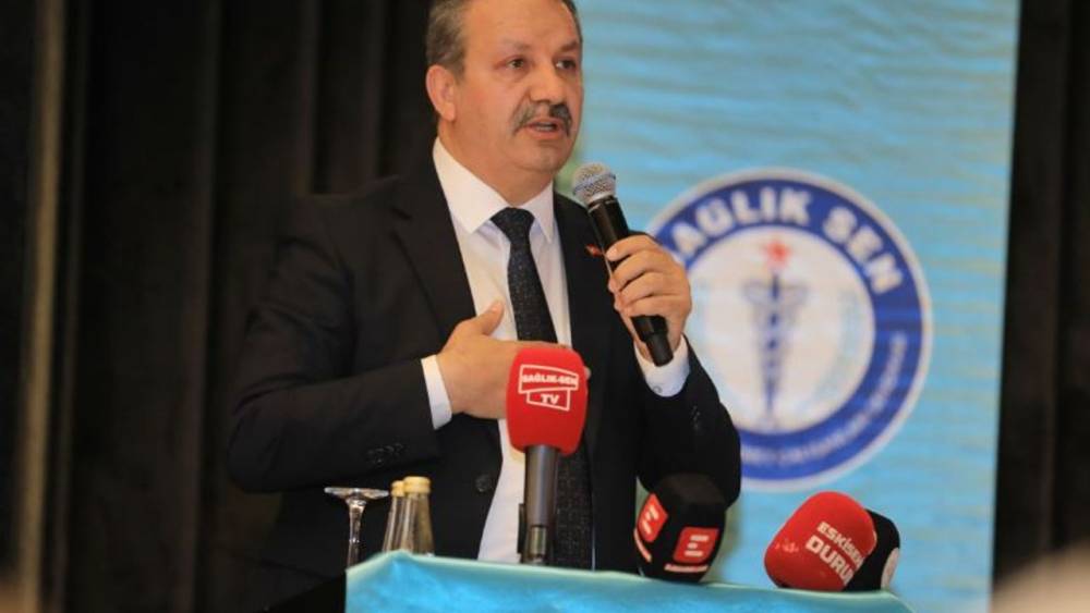 18 bin 45 sağlık ve sosyal hizmet profesyoneli toplu sözleşme için Sağlık-Sen’e taleplerini iletti