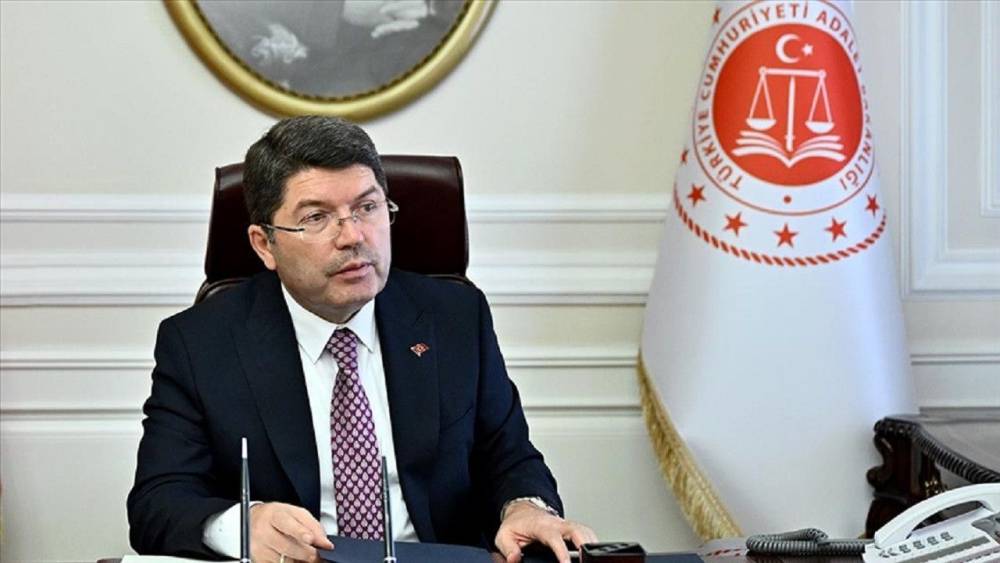 Yılmaz Tunç'tan 27 Mayıs darbesi paylaşımı: Hukuk devleti ilkesini güçlendirmeye devam edeceğiz