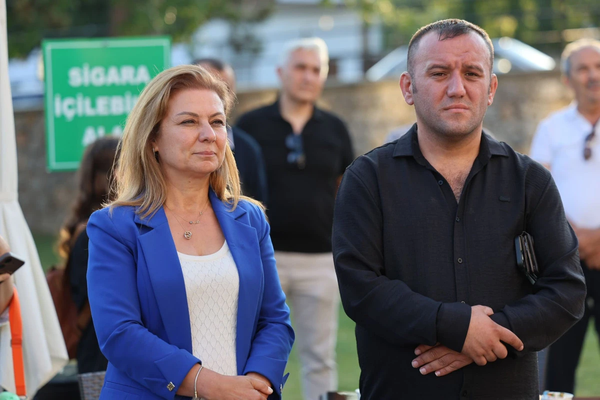 Elif Köse’nin Yanındayız: Cumhuriyet Işığı Sönmez