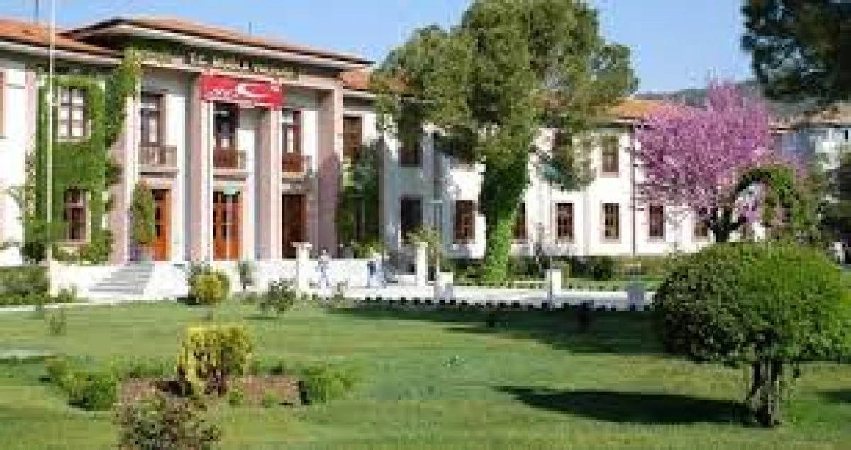 Sınav Günü Kimlik Sorunu Yaşayan Öğrenciler İçin Nüfus Müdürlükleri Açık Olacak