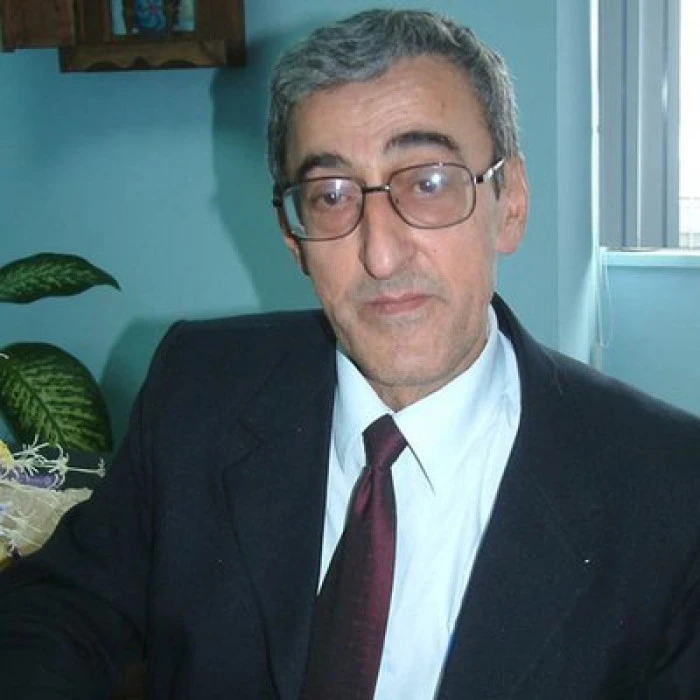MUSTAFA AKAY
